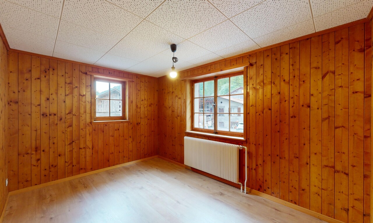 Haus mit Stall und 661 m² Grundstück in idyllischer Lage in Vättis SG - 7