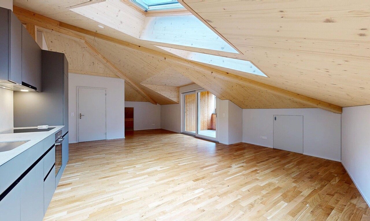 Attikawohnung in Spiringen - 1