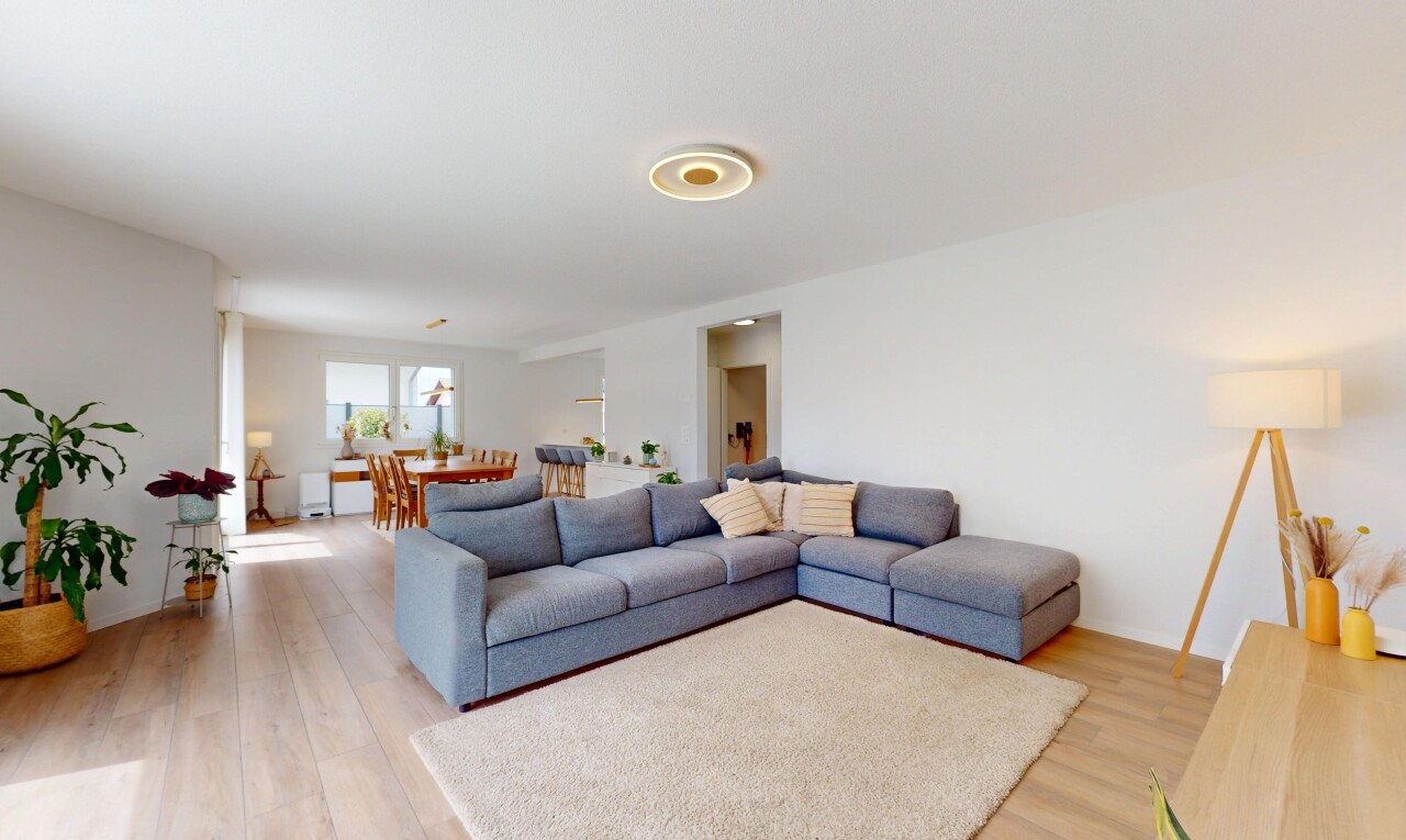 MODERNE VILLA MIT HOCHWERTIGER AUSSTATTUNG, FAMILIENQUARTIER UND GRÜNE - 0