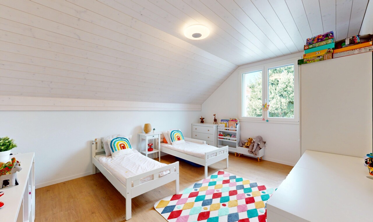 MODERNE VILLA MIT HOCHWERTIGER AUSSTATTUNG, FAMILIENQUARTIER UND GRÜNE - 7