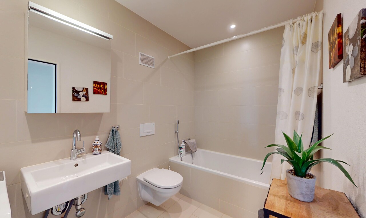 Licht, Weite und Ausblick – stilvolle 3.5-Zimmer-Dachwohnung - 8