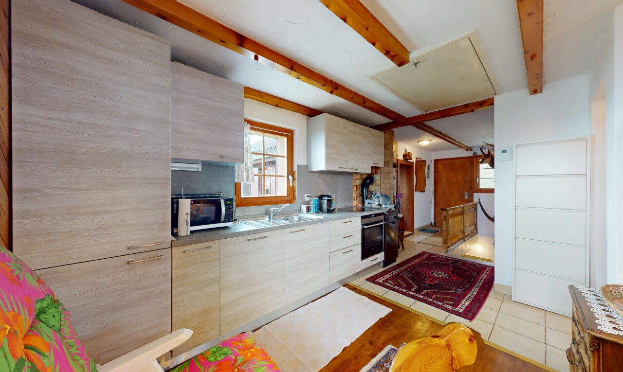 Traumhaftes Chalet in Unterbäch mit viel Land und Sonne - 3