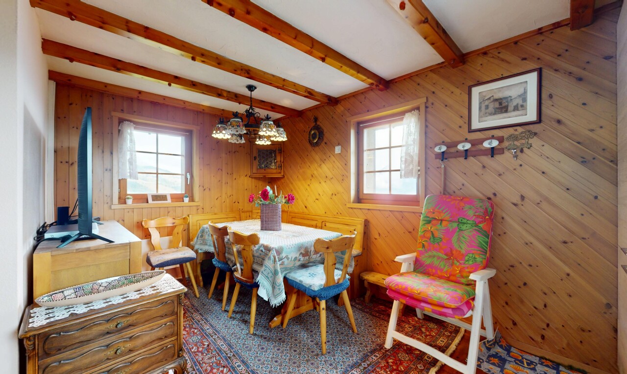 Traumhaftes Chalet in Unterbäch mit viel Land und Sonne - 4