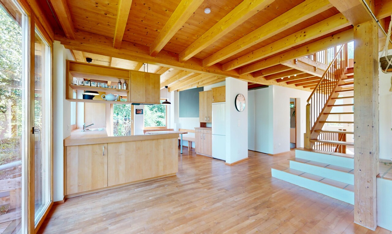 Lichtdurchflutetes Raumwunder mit nachhaltiger Bauweise - 4