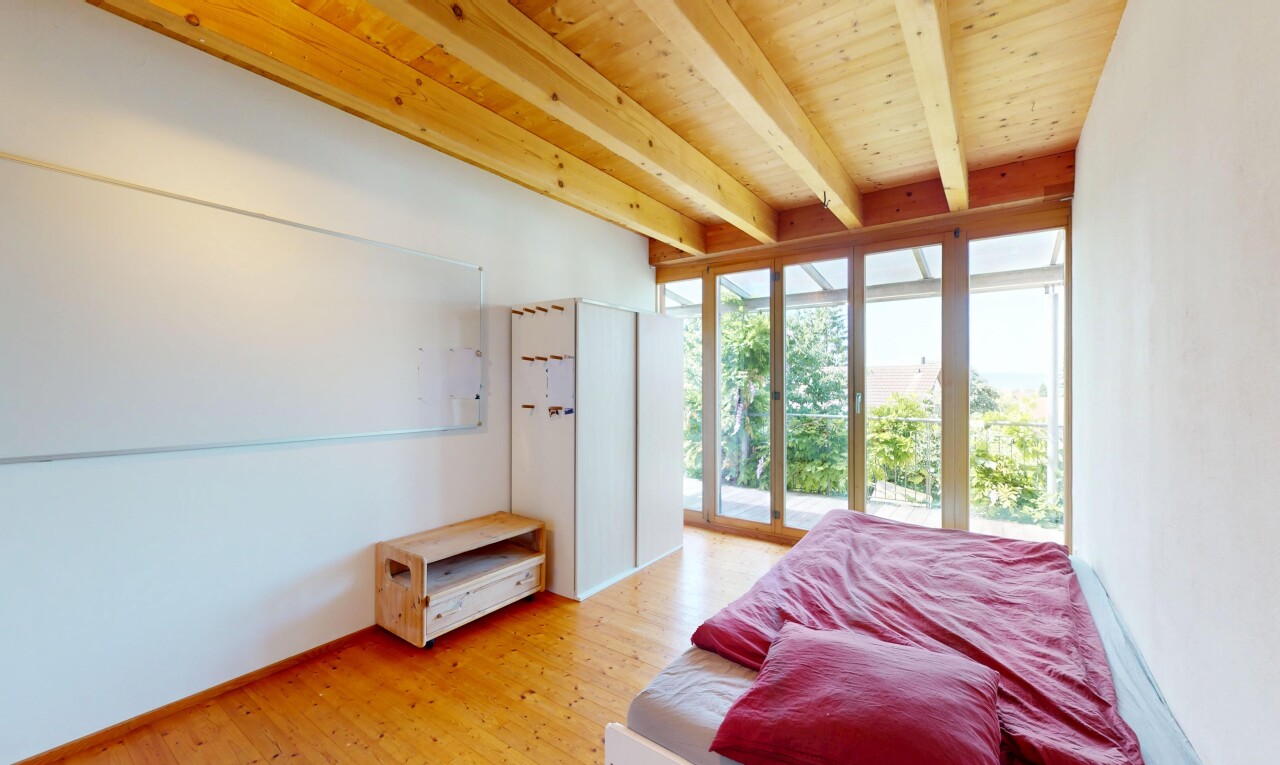 Lichtdurchflutetes Raumwunder mit nachhaltiger Bauweise - 8