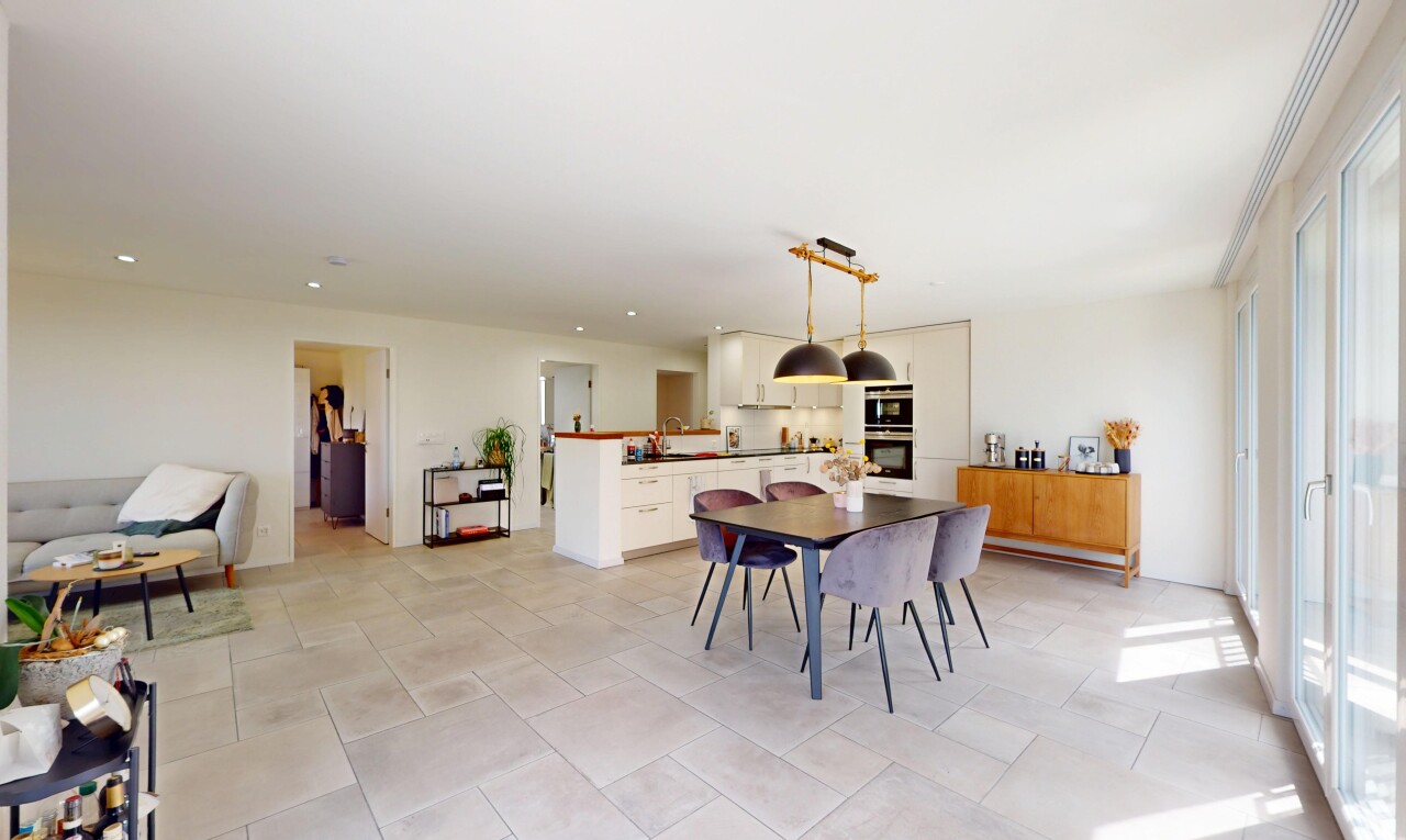 Wohnen & Investieren am Zürichsee – Modernes MFH mit 4 Einheiten - 3