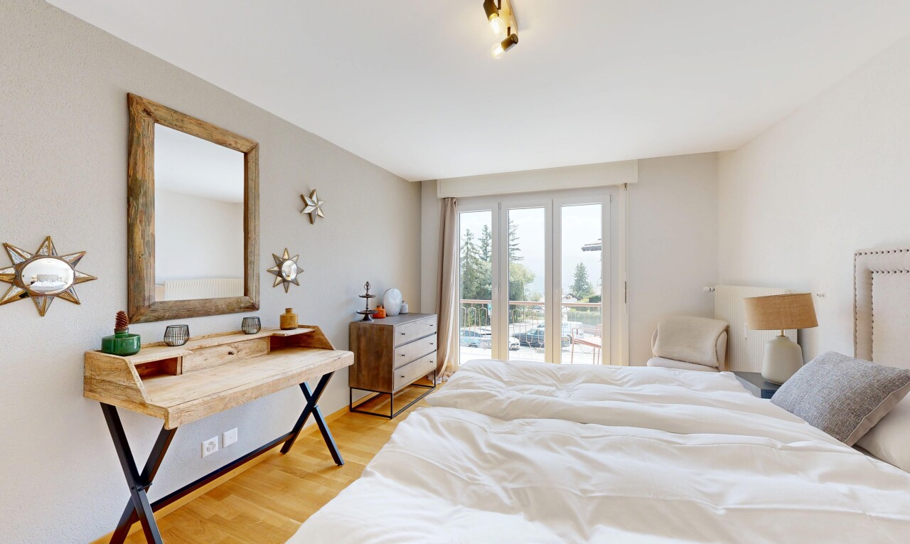 Wunderschönes 2.5-Zimmer – renoviert mit Bergblick - 8