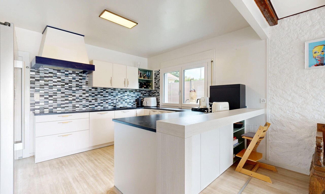 Large 7.5-room semi-detached house in a peaceful location in Épalinges - 8