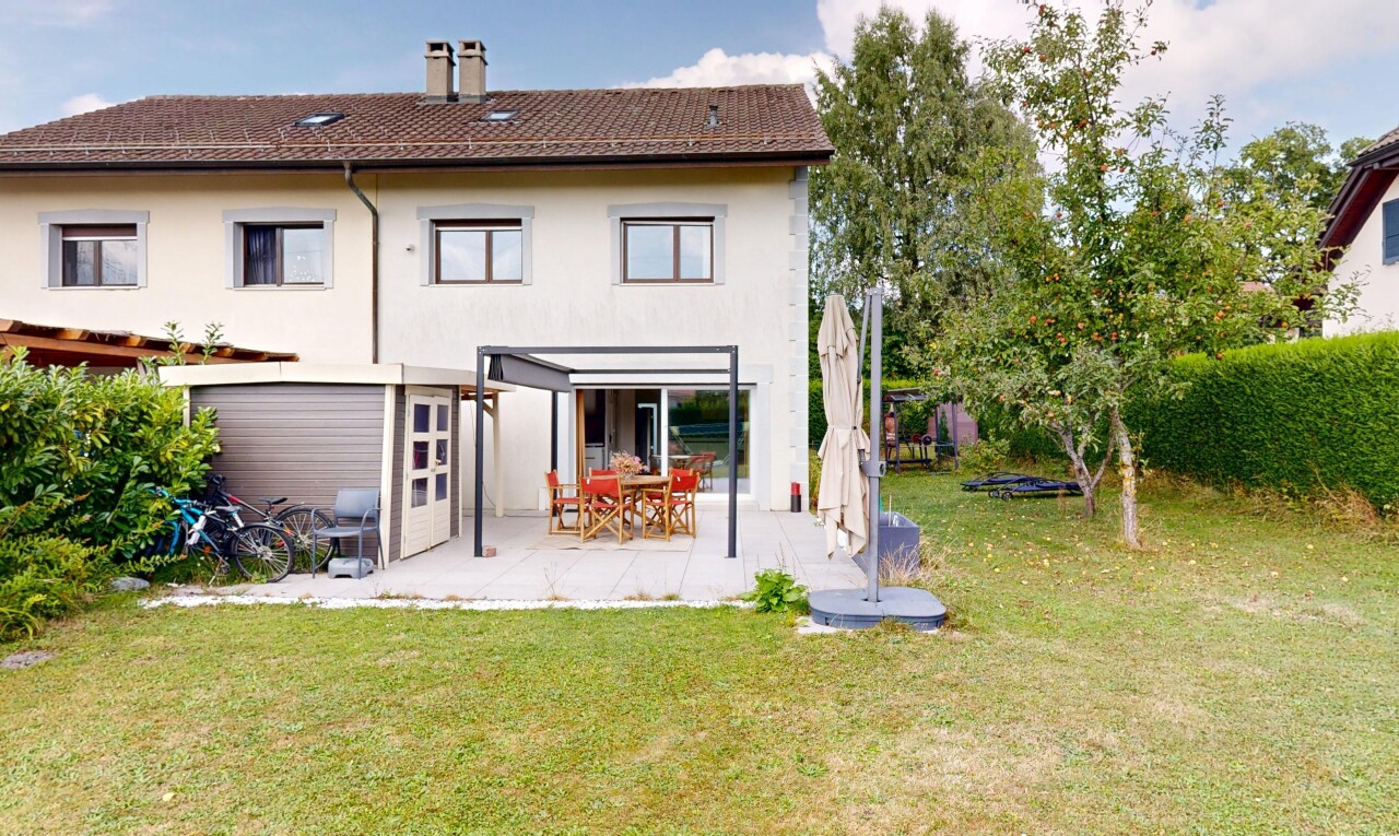 Large 7.5-room semi-detached house in a peaceful location in Épalinges - 11