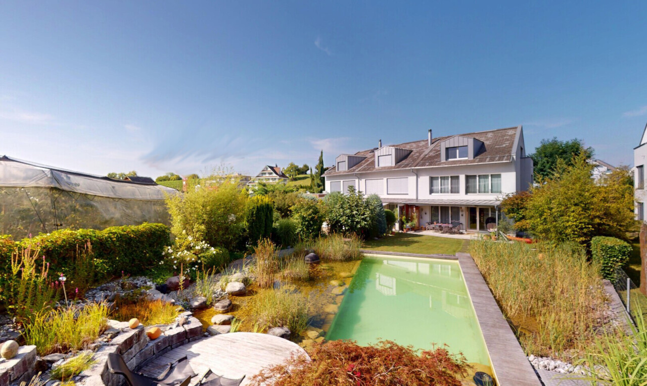 Eckreihenhaus in Wollerau - 1