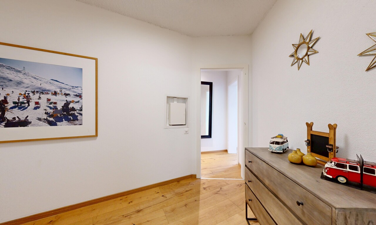 Komplett renovierte 3.5-Zimmer-Wohnung in Crans-Montana - 9