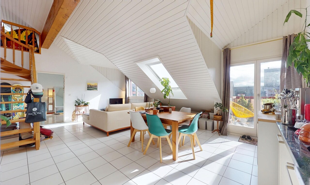 Seltene Gelegenheit: 85 m² Duplex mit Balkon in Écublens - 3