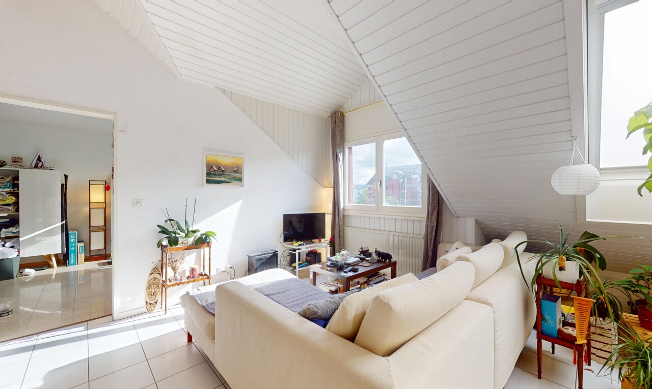 Seltene Gelegenheit: 85 m² Duplex mit Balkon in Écublens - 4