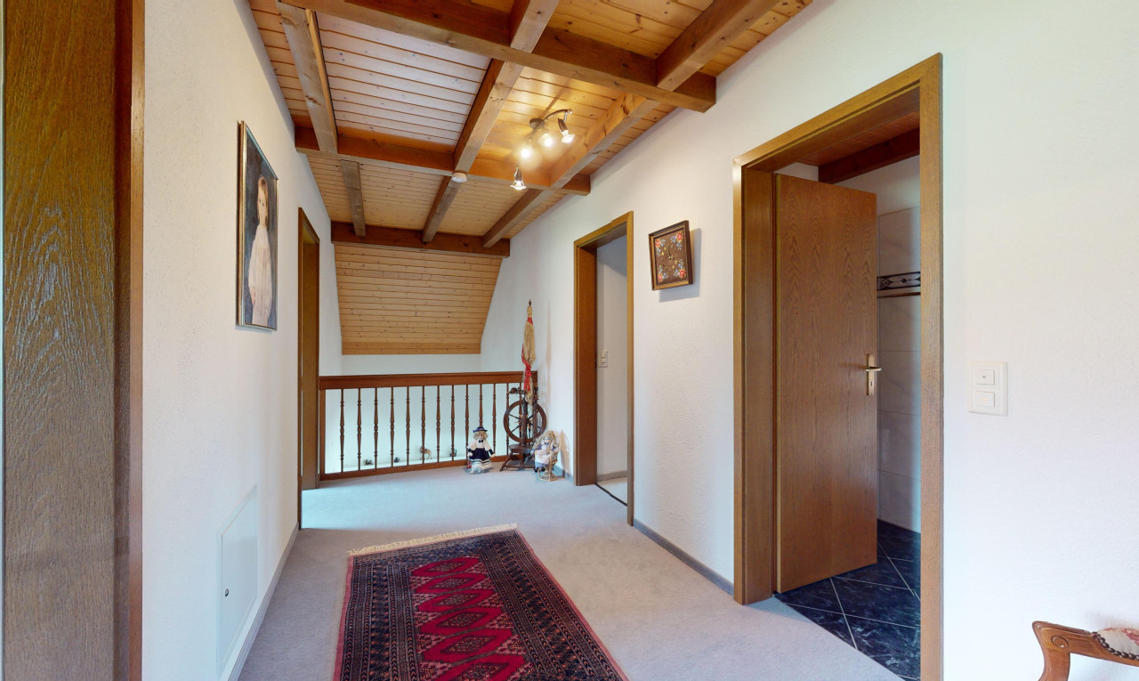 Attraktives 7.5-Zimmer Einfamilienhaus mit Einliegerwohnung - 8