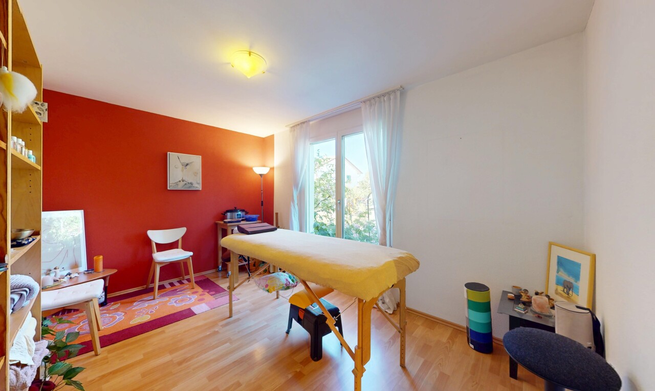 Charmante Doppelhaushälfte in freundlichem Quartier sucht neue Familie - 8