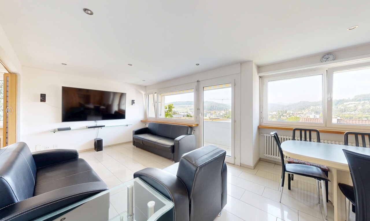 Terraced House with Large Garden, Garage and Panoramic Views - 3