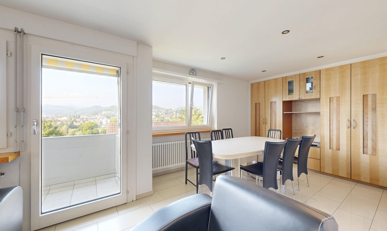 Terraced House with Large Garden, Garage and Panoramic Views - 4