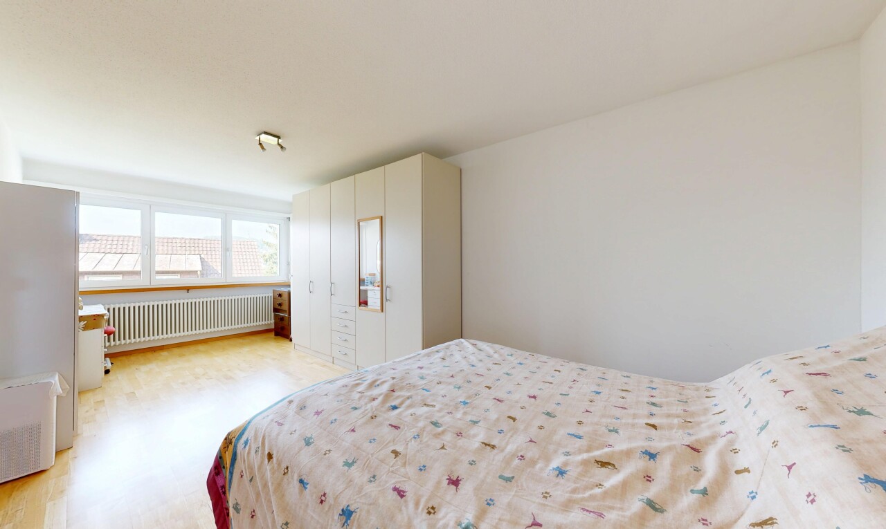 Terraced House with Large Garden, Garage and Panoramic Views - 9