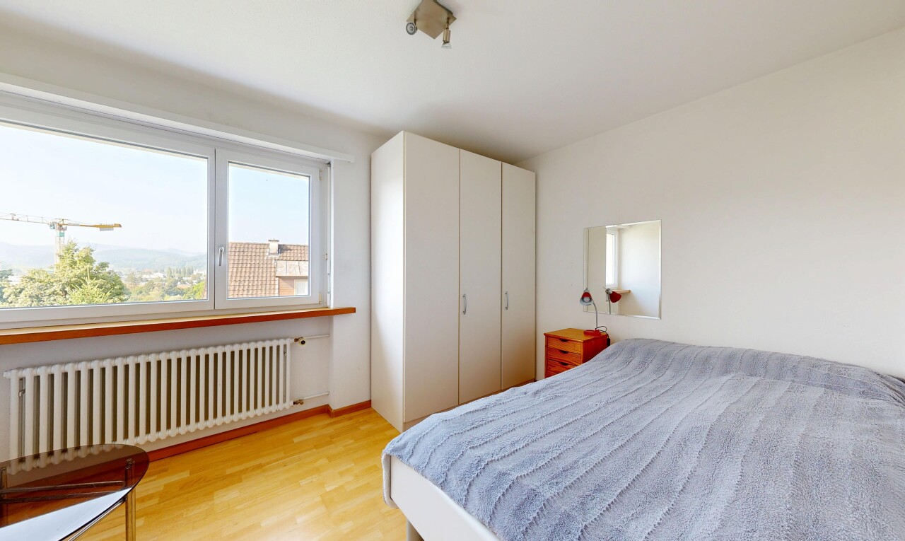 Terraced House with Large Garden, Garage and Panoramic Views - 10