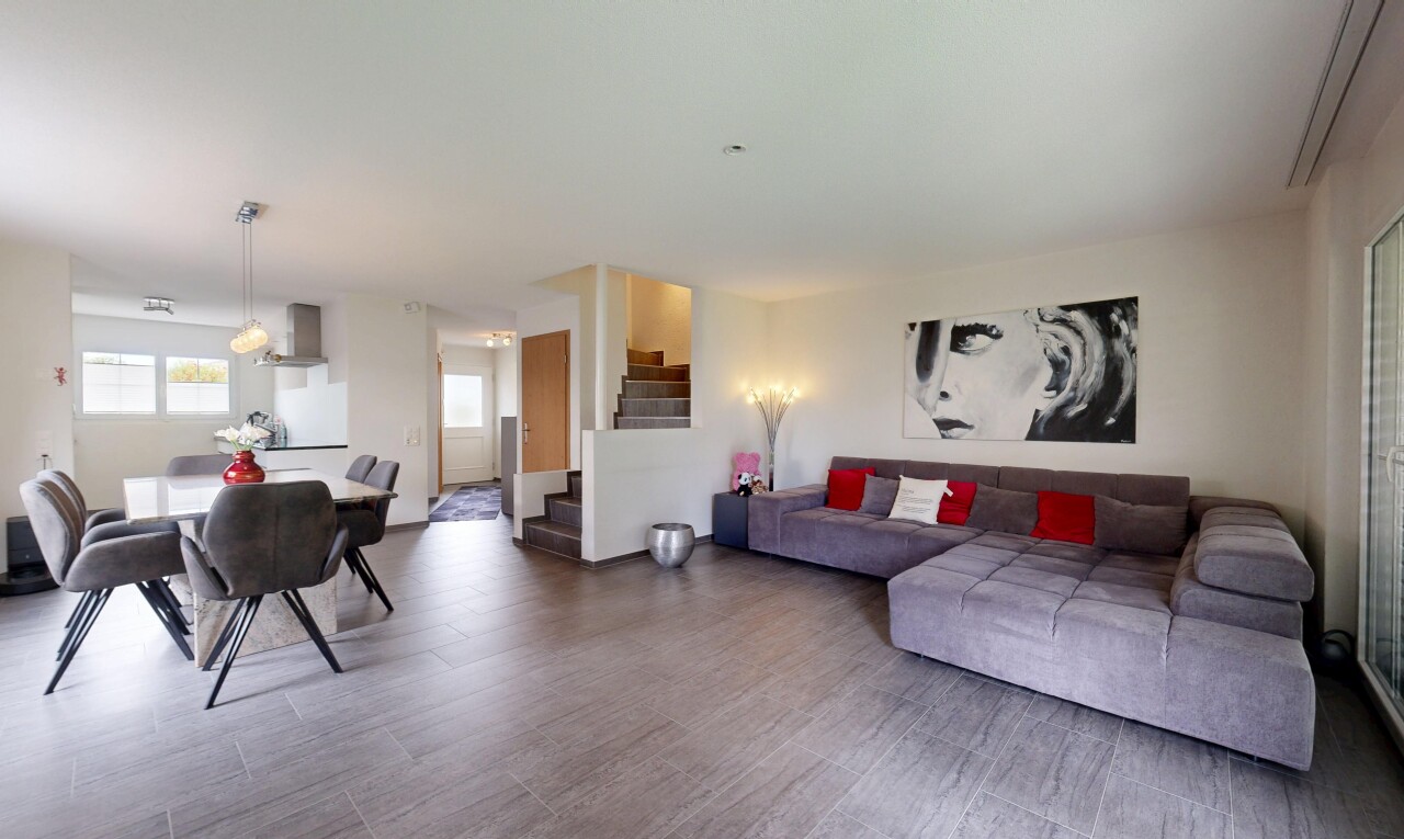 Modernes Doppeleinfamilienhaus an ruhiger Lage - 2