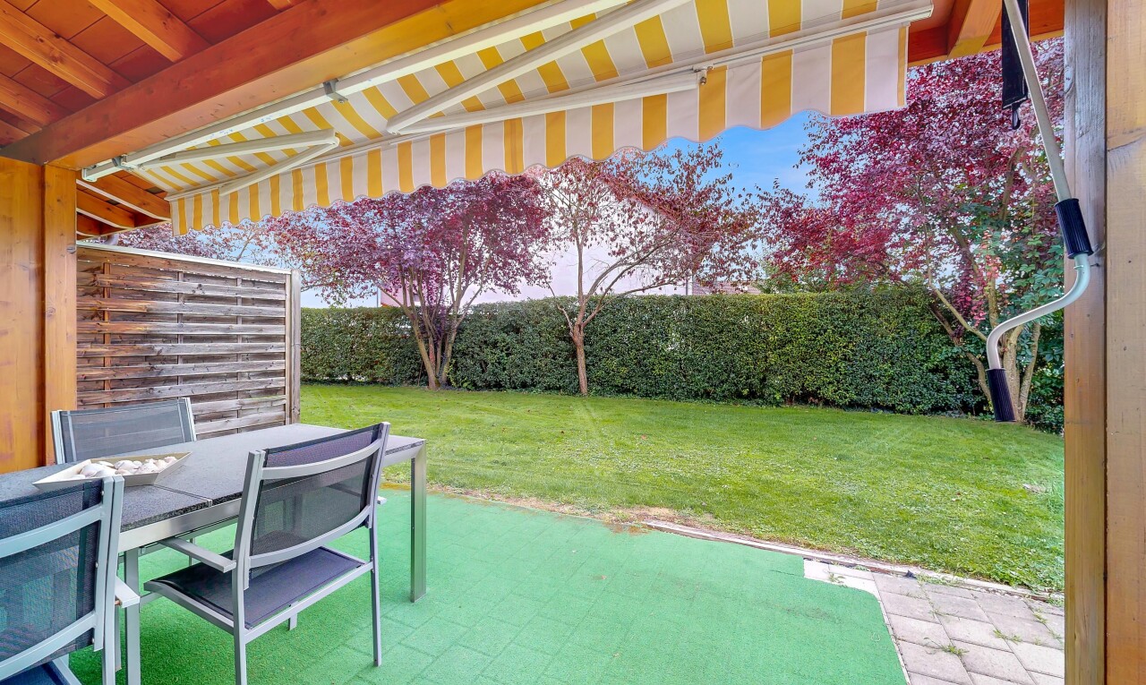 Modernes Doppeleinfamilienhaus an ruhiger Lage - 3