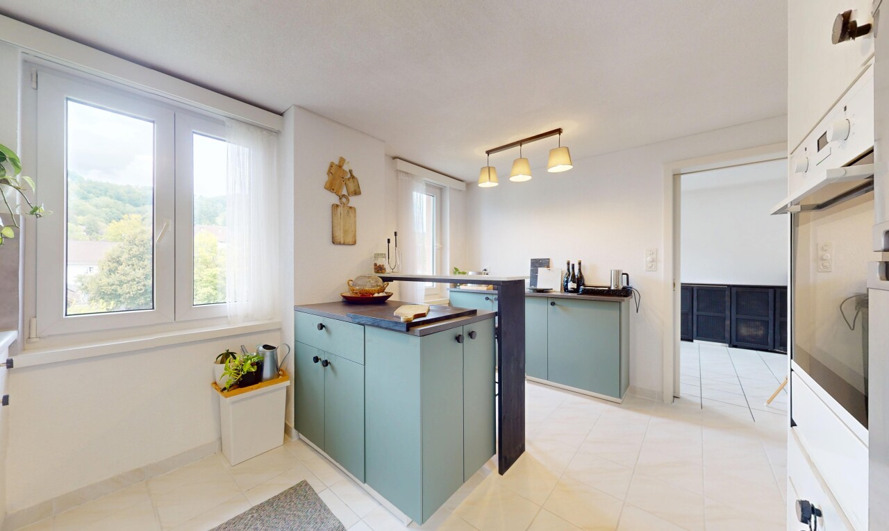 Ganze Etage! 6.5 Zi-Wohnung, perfekt für Familien an super Lage - 4