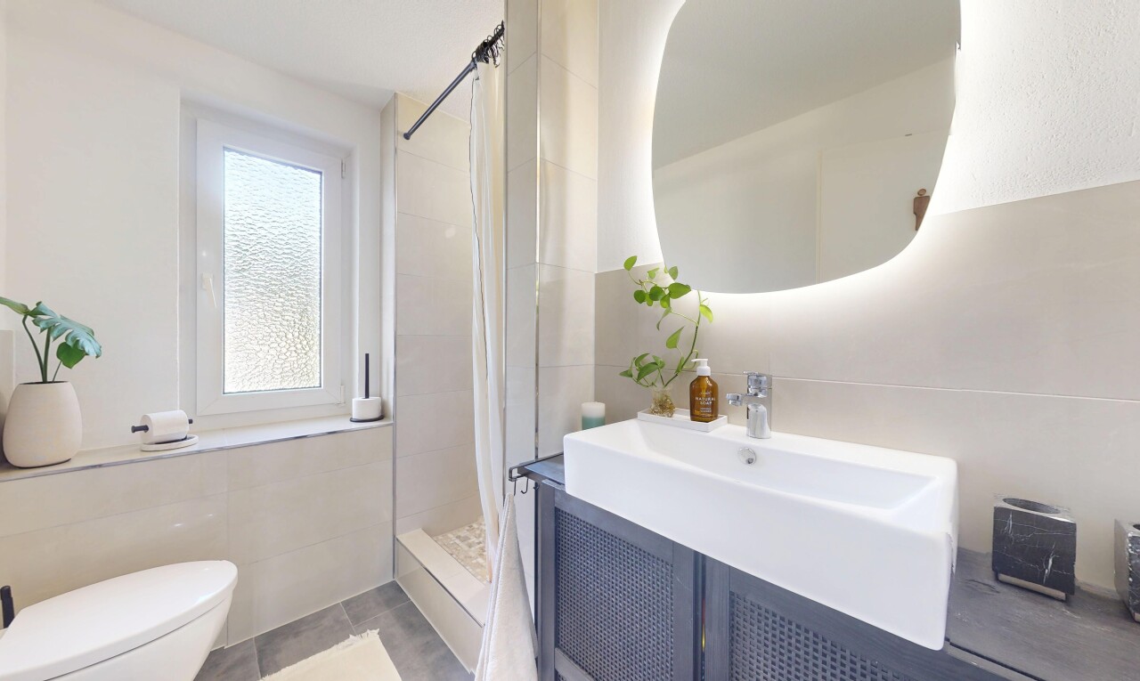 Ganze Etage! 6.5 Zi-Wohnung, perfekt für Familien an super Lage - 9