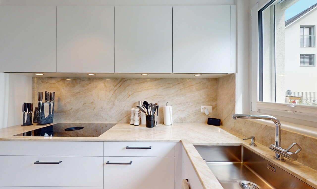 Modernes 5.5-Zimmer Reiheneckhaus mit drei Einstellplätzen - 3