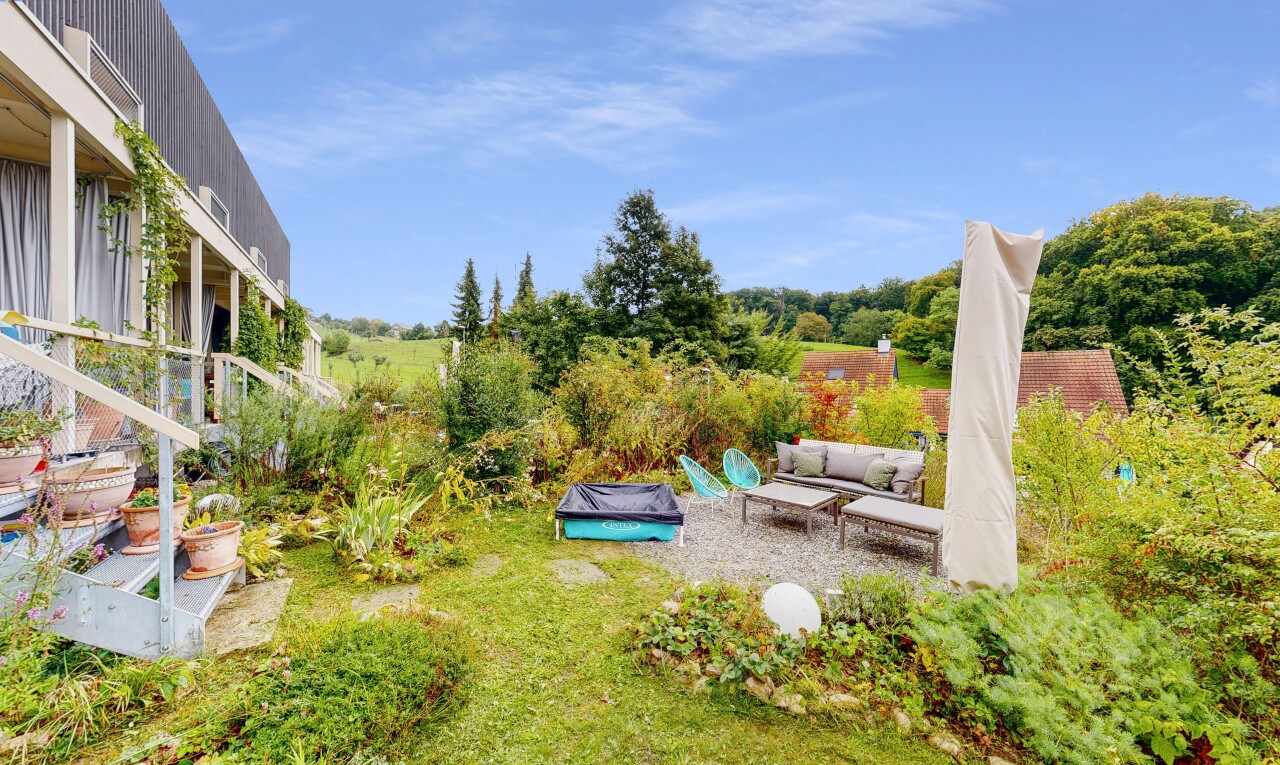 Helles und modernes 5.5-Zimmer-Haus in ruhiger Lage von Bettingen - 0