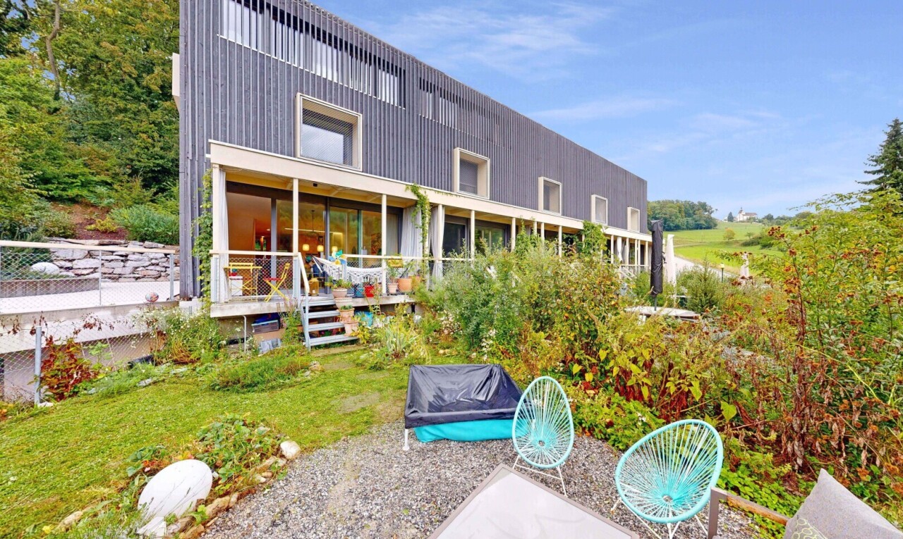 Helles und modernes 5.5-Zimmer-Haus in ruhiger Lage von Bettingen - 1