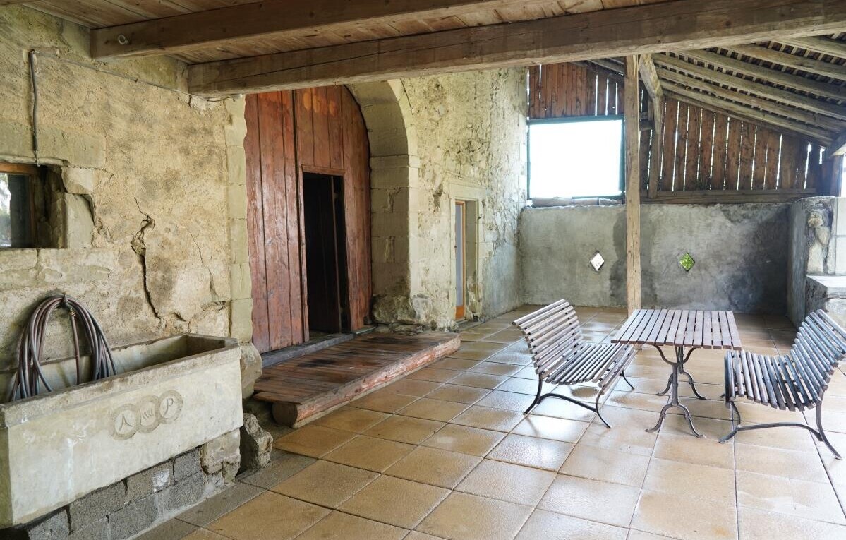 Maison mitoyenne médiane in à Sullens - 4