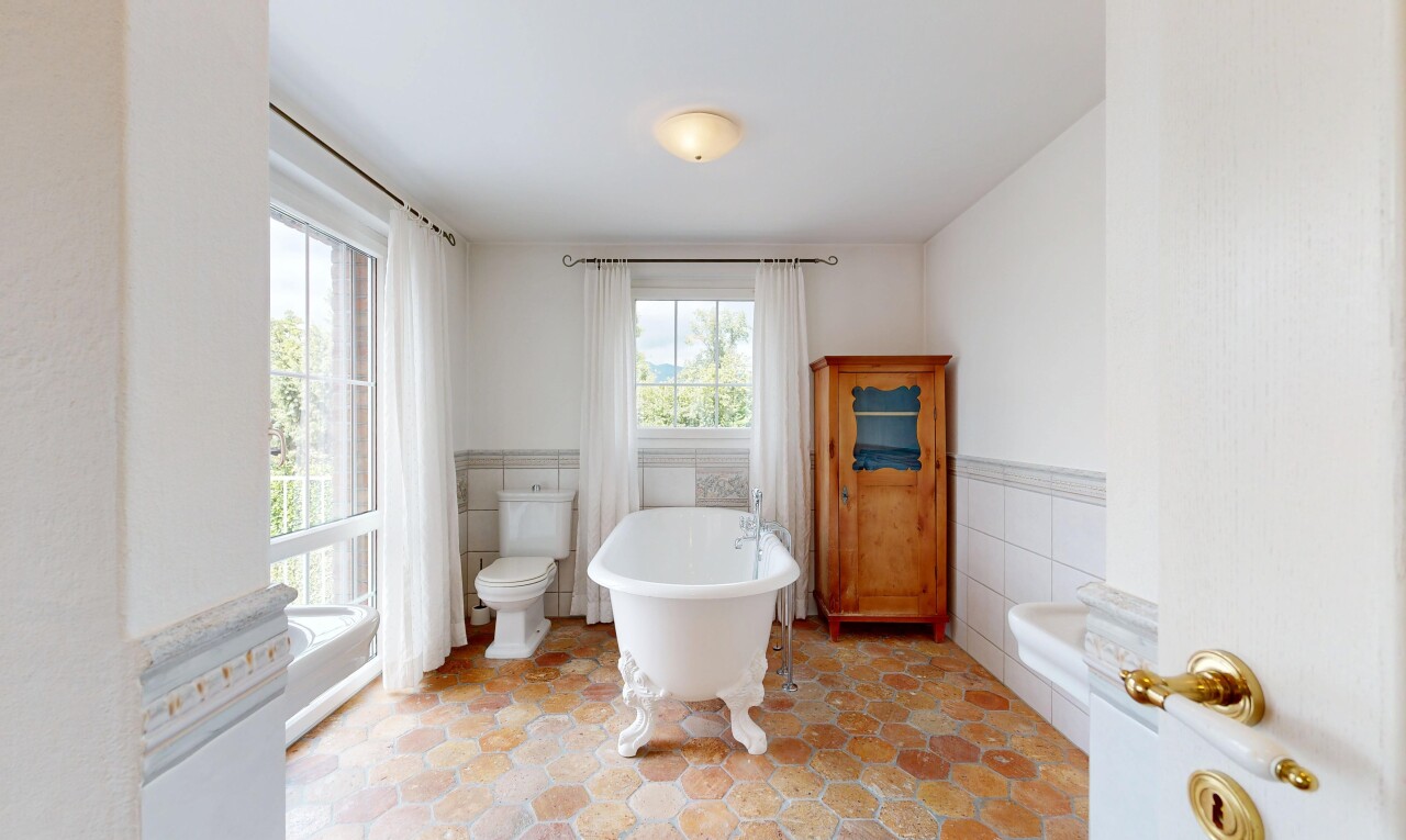 Stilvolles Zuhause mit Weitsicht, Gartenidylle und viel Licht - 6