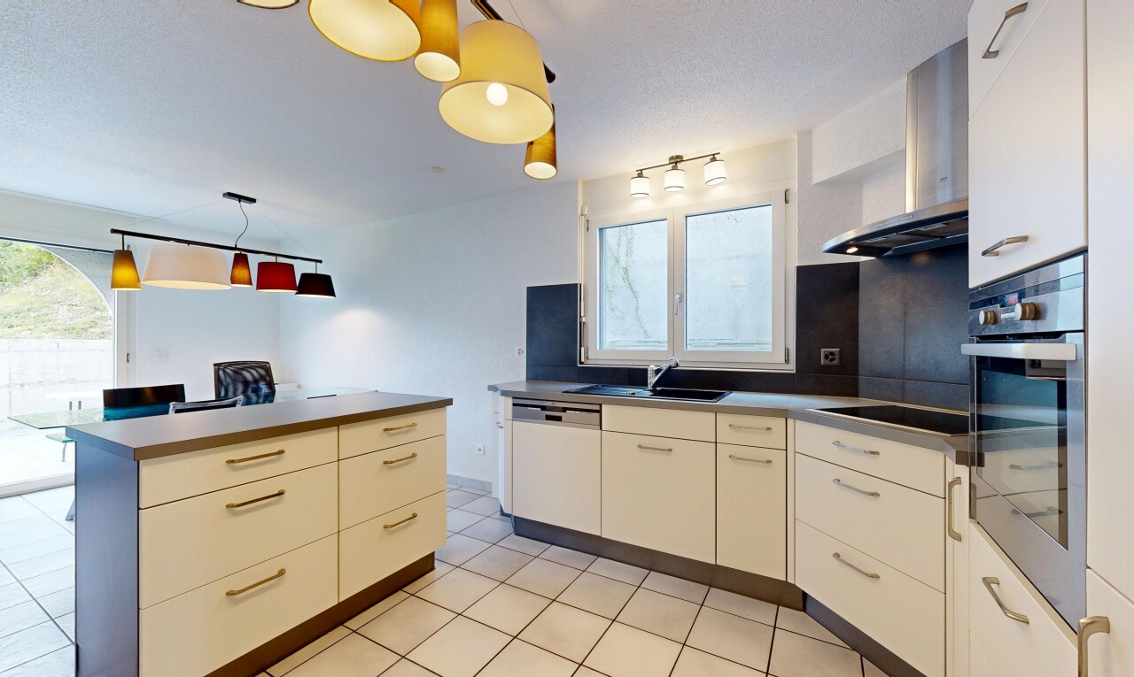 Einzigartiges Wohnen im idyllischen Jura - 4