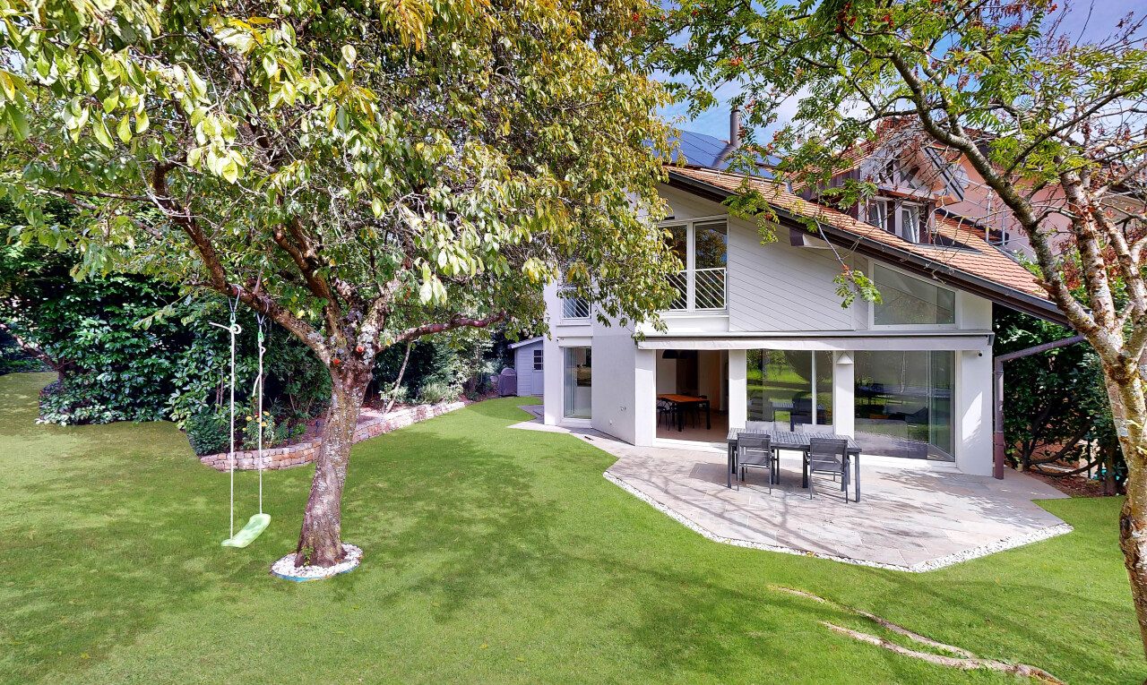 Eleganz und Wohnkomfort im Herzen von Gilly - 9