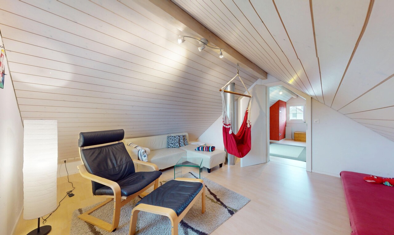 Einfamilienhaus in Bonau – viel Platz, Garten & Aussicht - 9