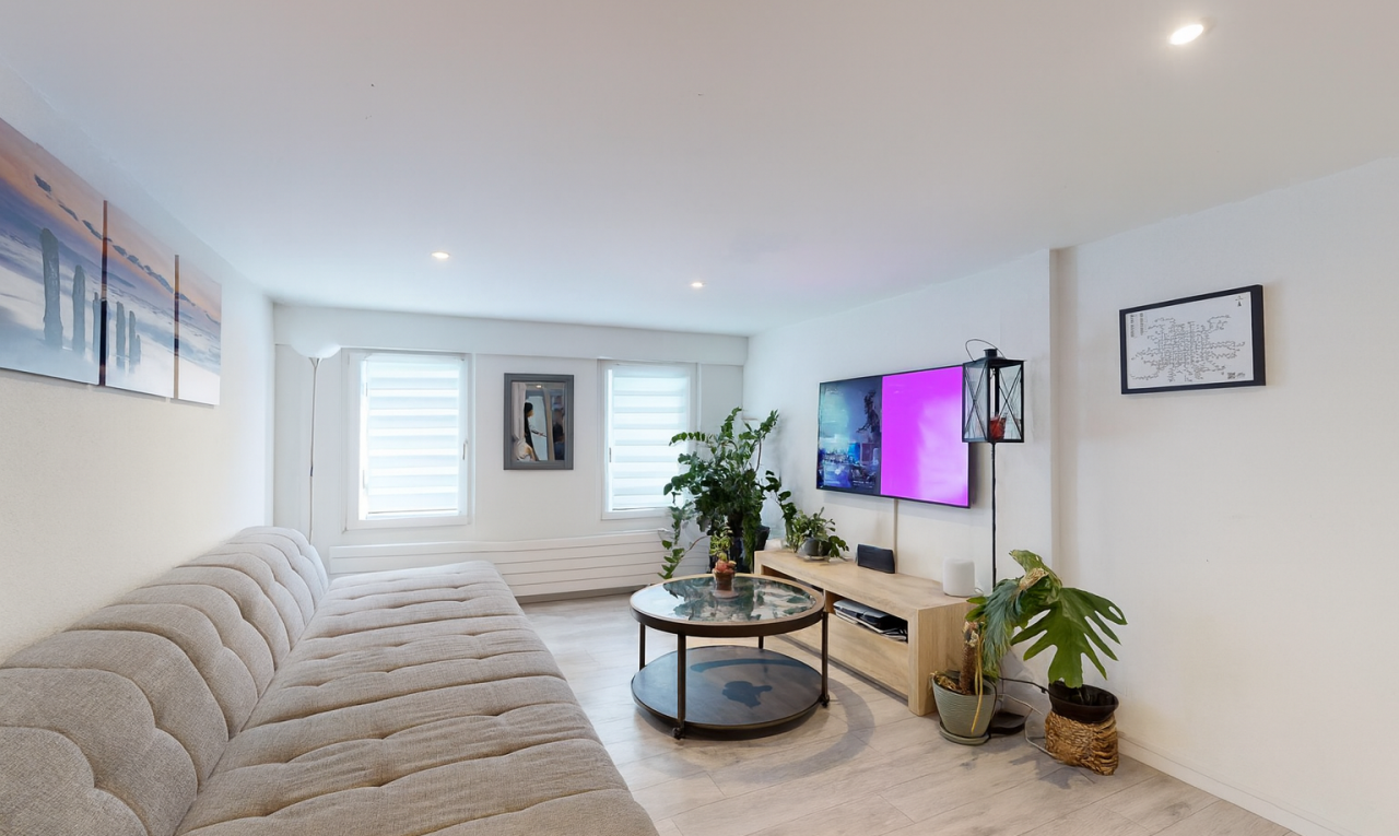 RENOVATED INVESTMENT PROPERTY IN A QUIET AREA NEAR BOOMING BULLE - 7