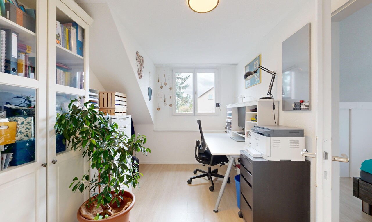 Moderne 4.5 Zimmer Doppelhaushälfte mit Garten und Teils Weitblick - 7