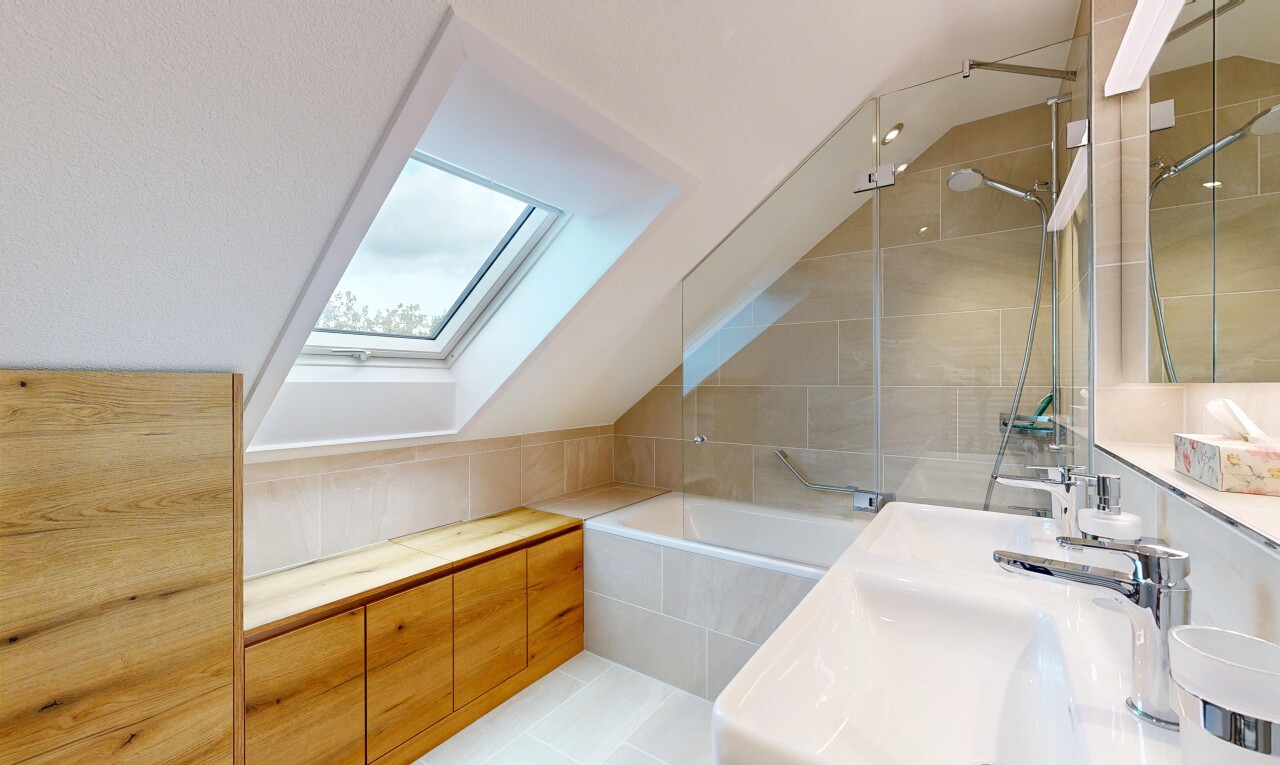 Moderne 4.5 Zimmer Doppelhaushälfte mit Garten und Teils Weitblick - 9