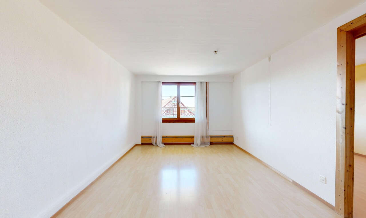 Charmantes Reihenmittelhaus mit Garten in Truttikon ZH - 4