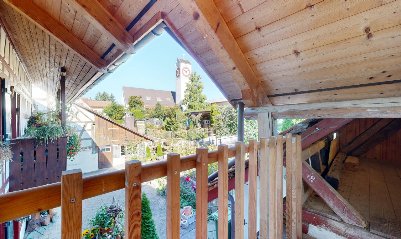 Charmantes Reihenmittelhaus mit Garten in Truttikon ZH - 9