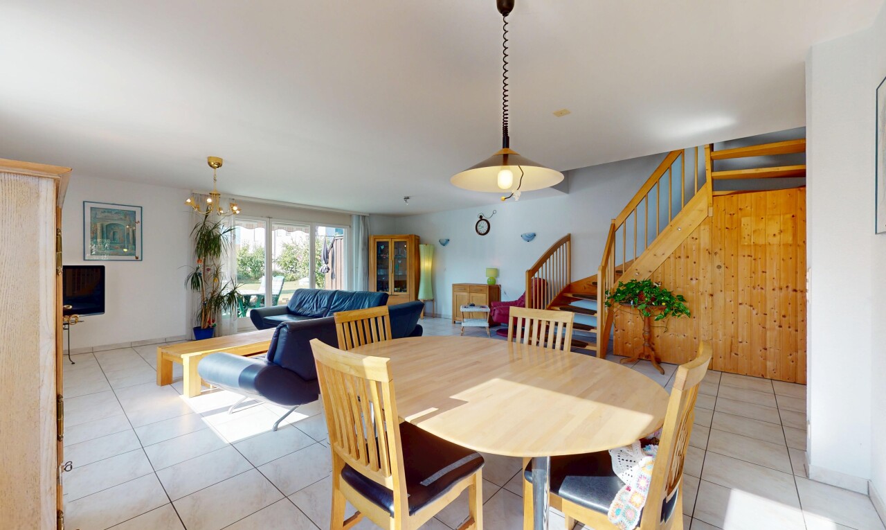 Komfort, Licht und privater Garten – wunderschönes Duplex in Murten - 1