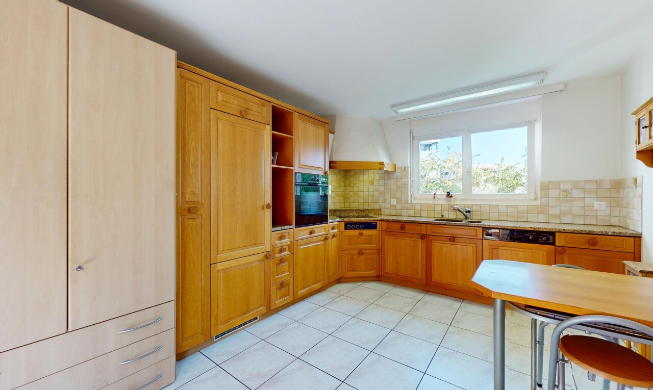 Komfort, Licht und privater Garten – wunderschönes Duplex in Murten - 4