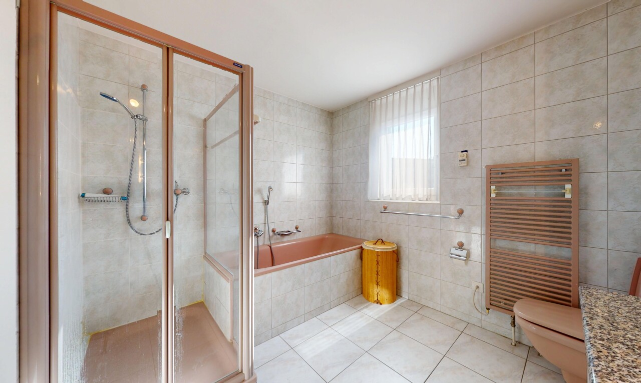 Komfort, Licht und privater Garten – wunderschönes Duplex in Murten - 7