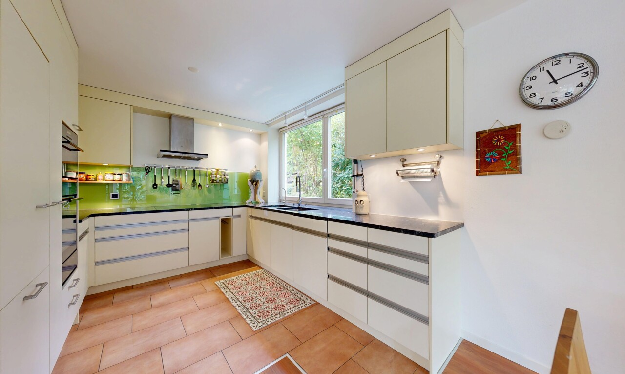 Sehr gepflegtes Doppeleinfamilienhaus mit gemütlichem Garten - 3