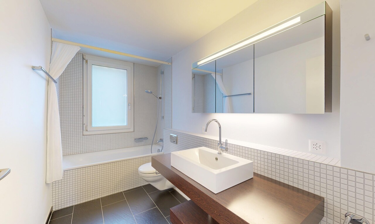 Modernes 6.5-Zimmer EFH an sonniger Lage mit pflegeleichtem Garten - 10