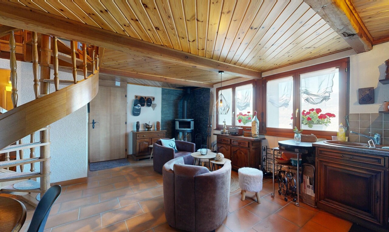 Charmantes Chalet in ausgezeichnetem Zustand - 7