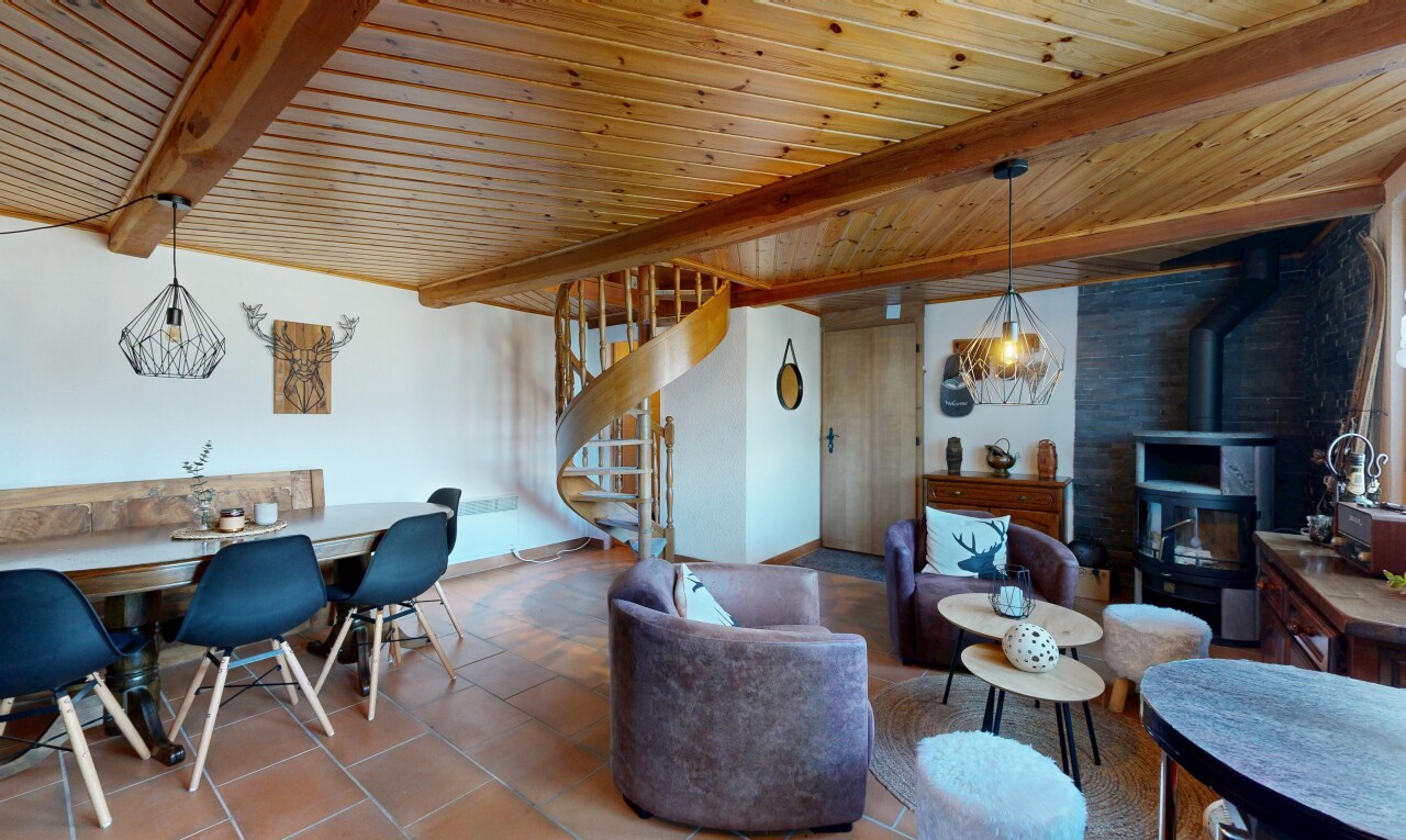 Charmantes Chalet in ausgezeichnetem Zustand - 8