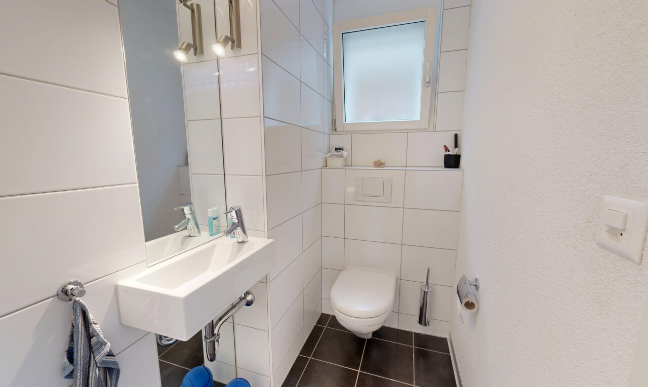 Doppelhaushälfte mit Bergsicht – modern, ruhig und familienfreundlich - 4