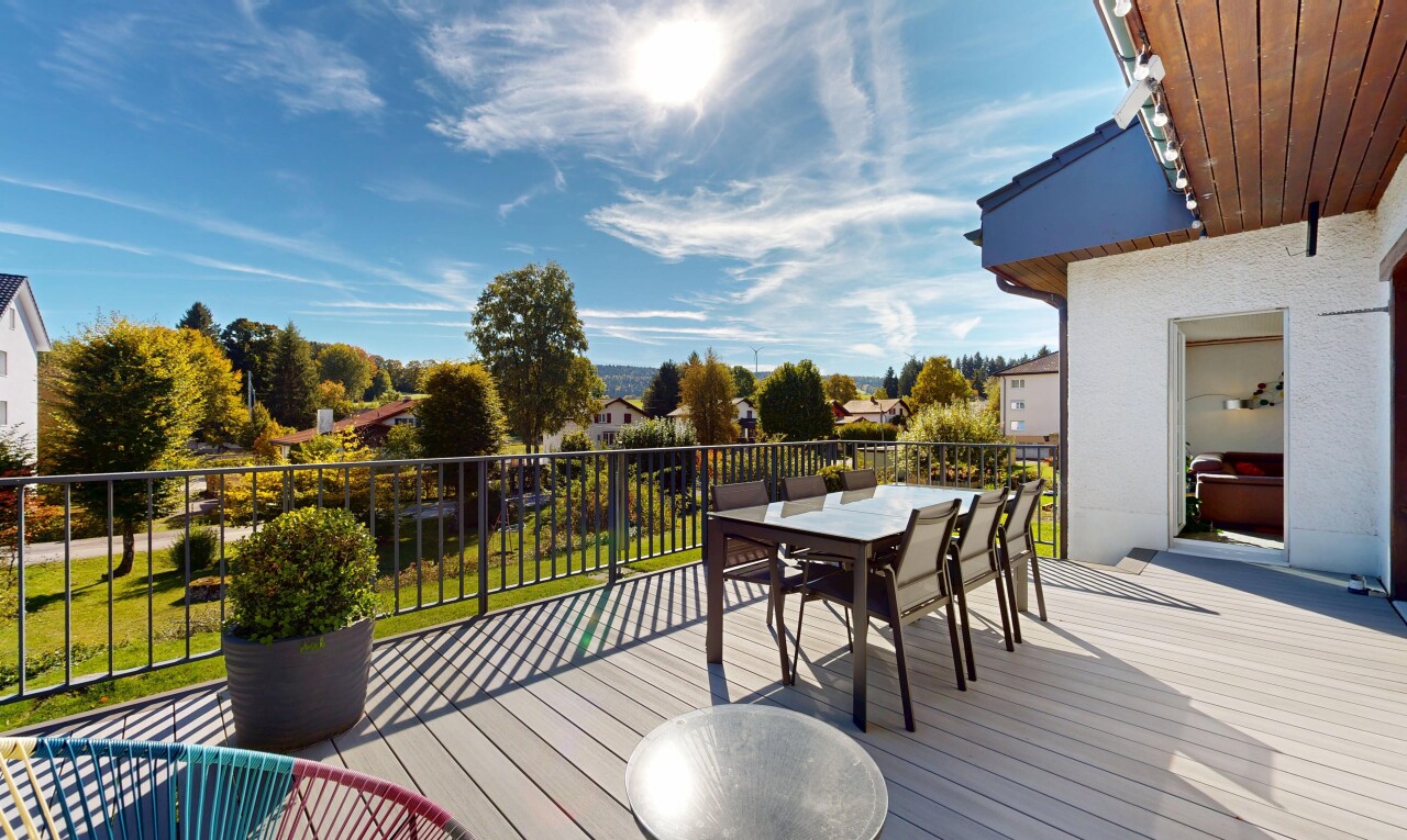 Bright family home with garden & view – 173 m² of comfort - 2