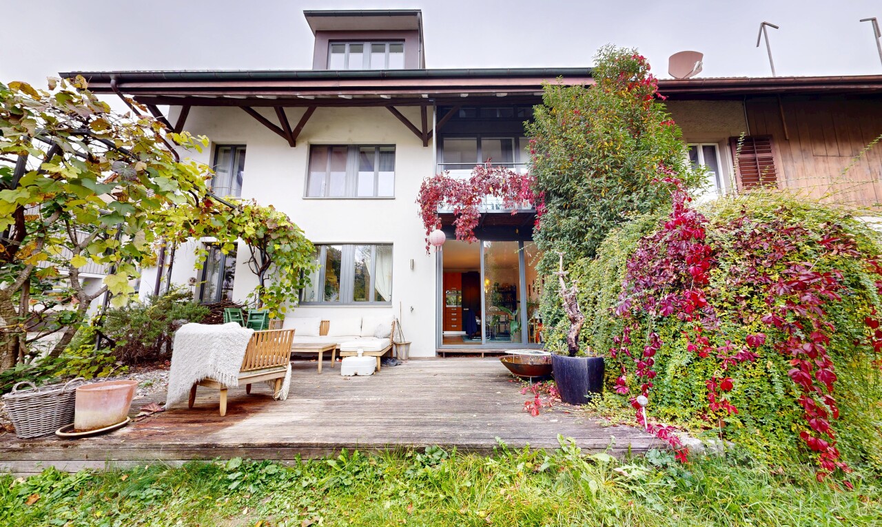 Haus mit zwei Lofts & sep. Parzelle direkt nebenan - 1